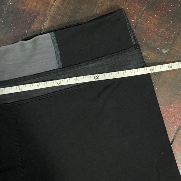 Lululemon Luon Groove Flare Pant - Picture 5 of 10